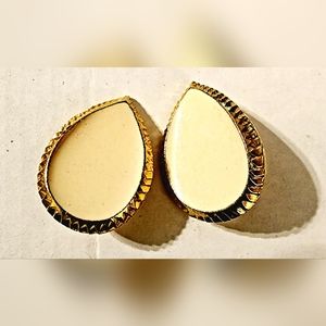 Cream enameled ridged gold teardrop clip on earrings